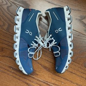 On Cloud Navy Blue Trainer Running Sneakers